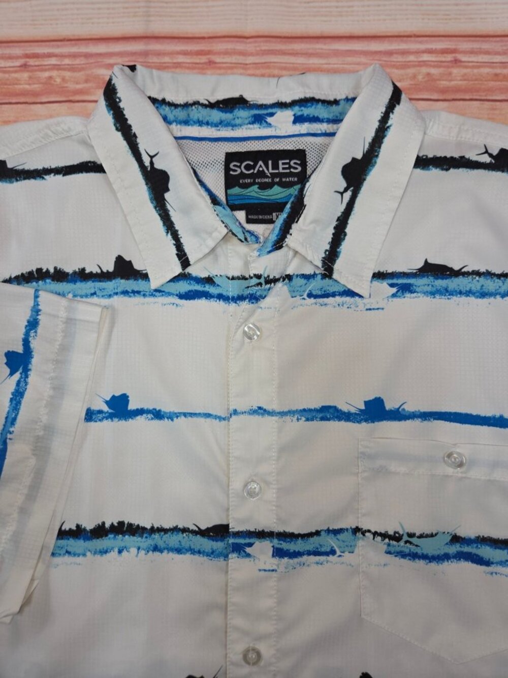 Scales Blue Marlin Print Short Sleeve Fishing Shirt XL